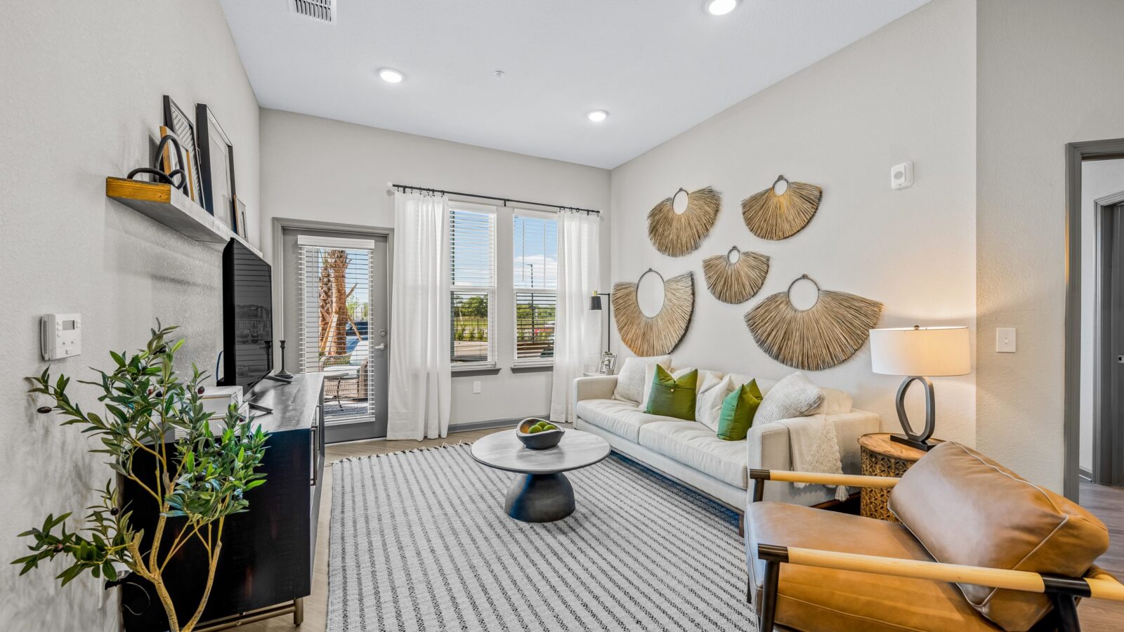 Livano Park Boulevard Livano