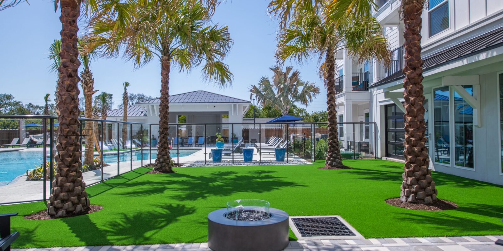 Livano Park Boulevard Livano